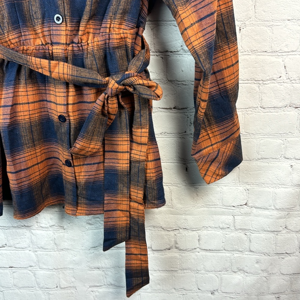 BloomChic Orange & Blue Plaid Tie Waist Flannel Top Plus Size 1X - Picture 4 of 6